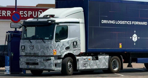 Lage Actros