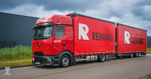 1920_reiningkiestvoor29nieuweactros-trucksvoorinternationaalvolumetransport-2