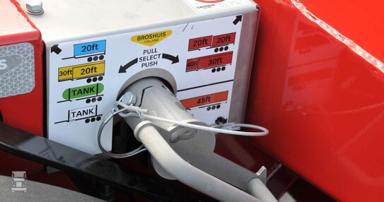 IEP_2645-1400.jpg IEP_2645-1400.jpg