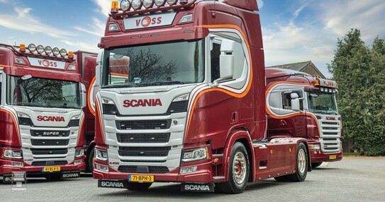 Voss_Scania-2-LR.jpg Voss_Scania-2-LR.jpg
