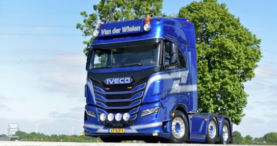 Van der Wielen Iveco S-Way (11)-1400