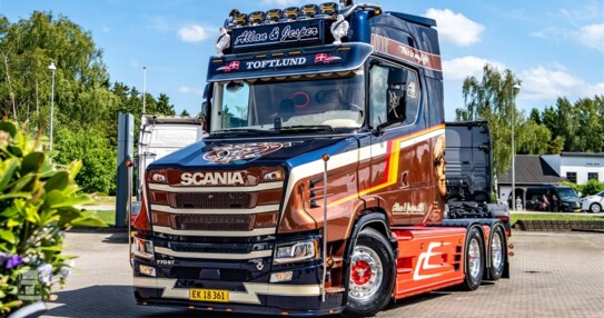 770ST 1 (960 x 640)