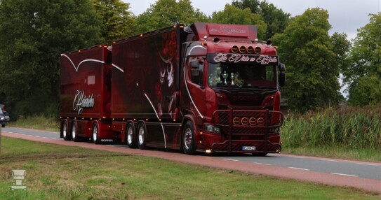 BIGtruck Heinrichs Scania (960 x 640)