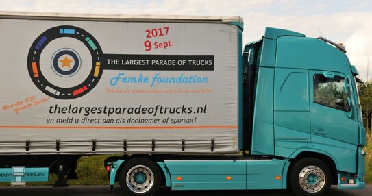 Largest3LR.jpg Largest3LR.jpg