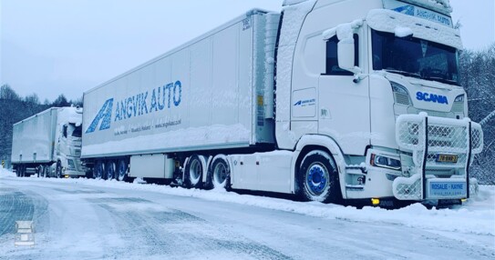 Angvik auto 2 (960 x 720)