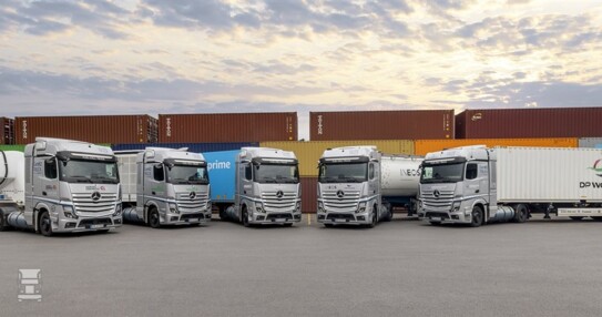Mercedes-Benz GenH2 test (1200 x 450) Mercedes-Benz GenH2 test (1200 x 450)