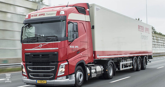 Appel2.jpg Appel2.jpg