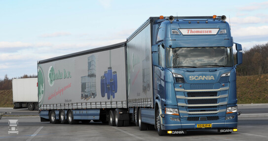 Tholu_LZV2.jpg Tholu_LZV2.jpg