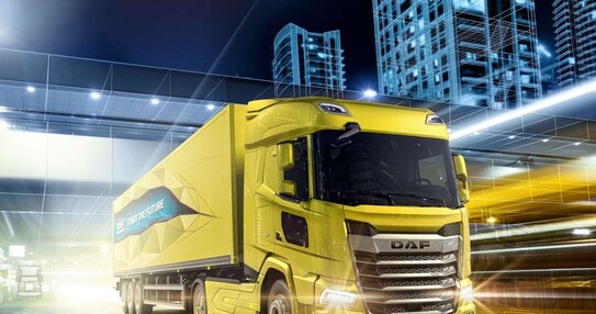 06._New_Generation_DAF_XF_truck_with_full_LED_lights-1400.jpg