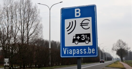 Viapass (960 x 640) Viapass (960 x 640)