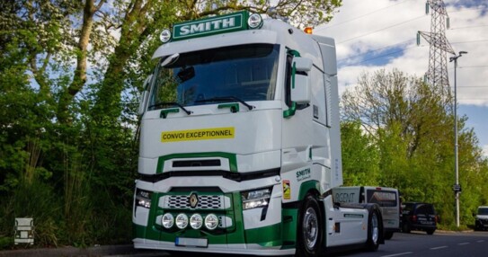 Smith Renault 2 (960 x 639) Smith Renault 2 (960 x 639)