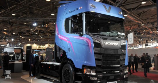 Solutrans1.jpg Solutrans1.jpg