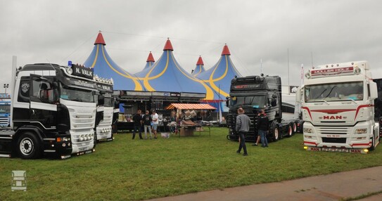 Liessel1_2.jpg Liessel1_2.jpg