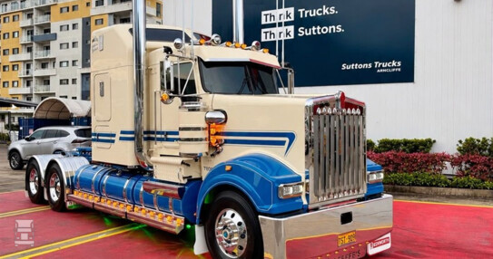 BIGtruck Schaeffer Kenworth 4 (960 x 1280)