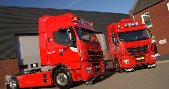 Tontrans_1_LR.jpg Tontrans_1_LR.jpg